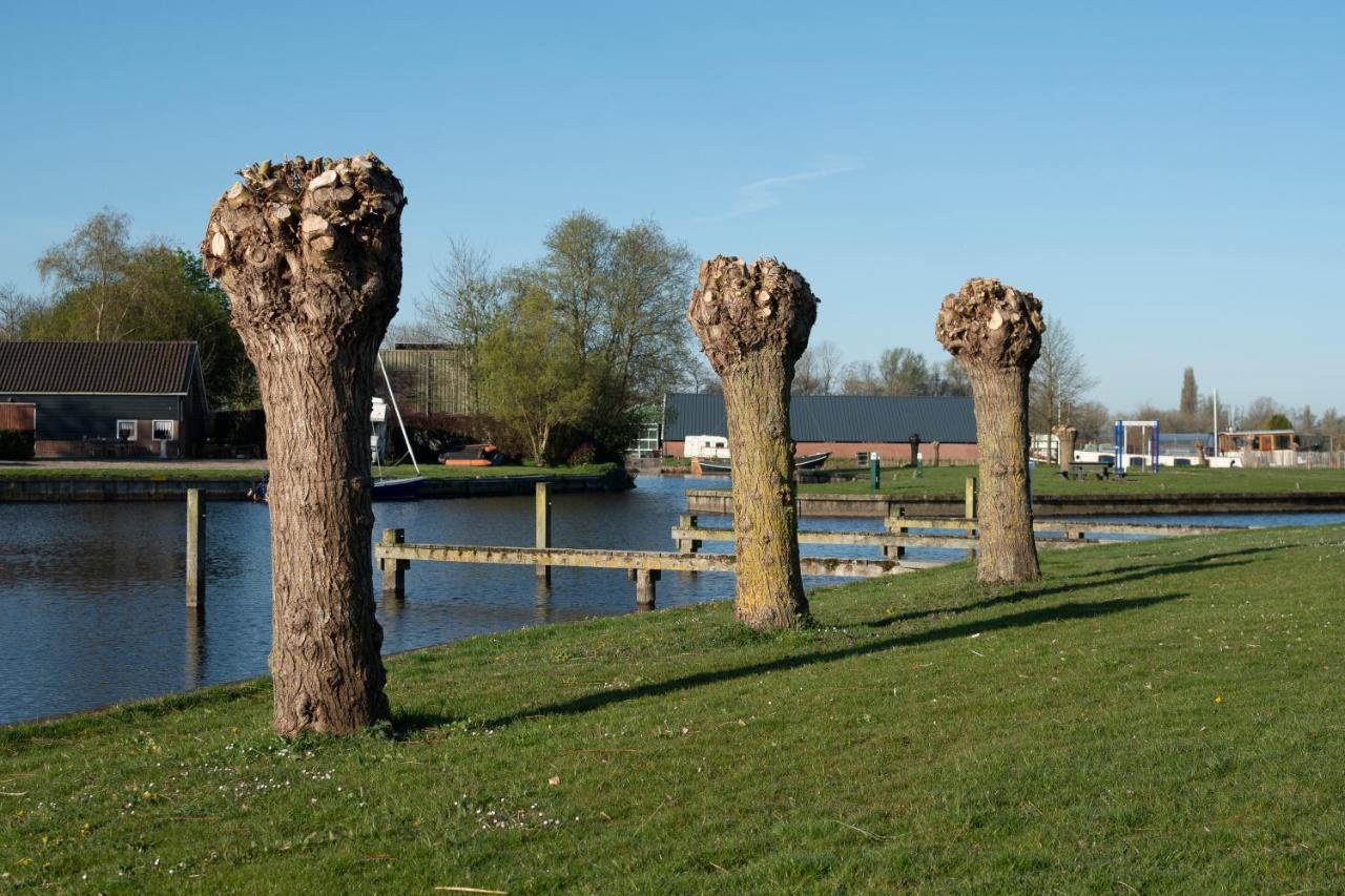 Hotel Breedsicht Oostermeer Esterno foto